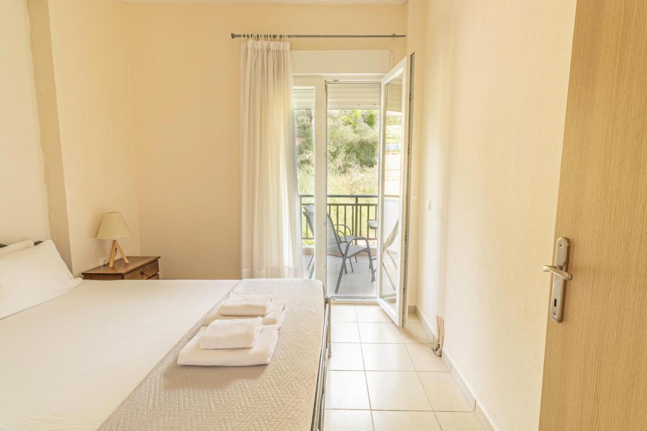 Sunday Mood Appartement Nea Skioni Buitenkant foto