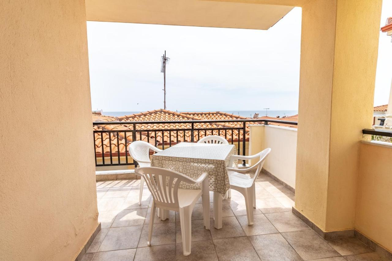 Sunday Mood Appartement Nea Skioni Buitenkant foto