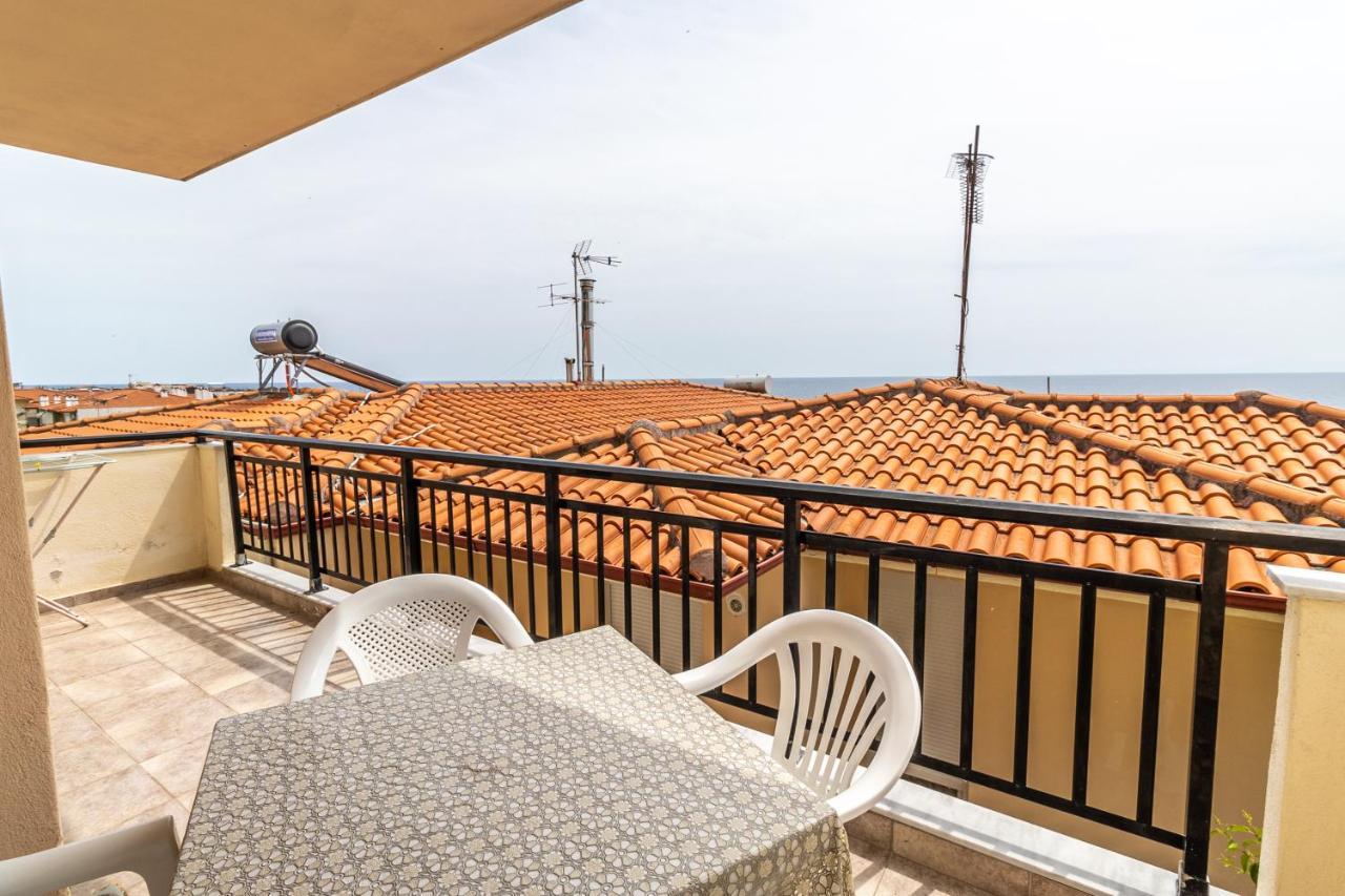 Sunday Mood Appartement Nea Skioni Buitenkant foto